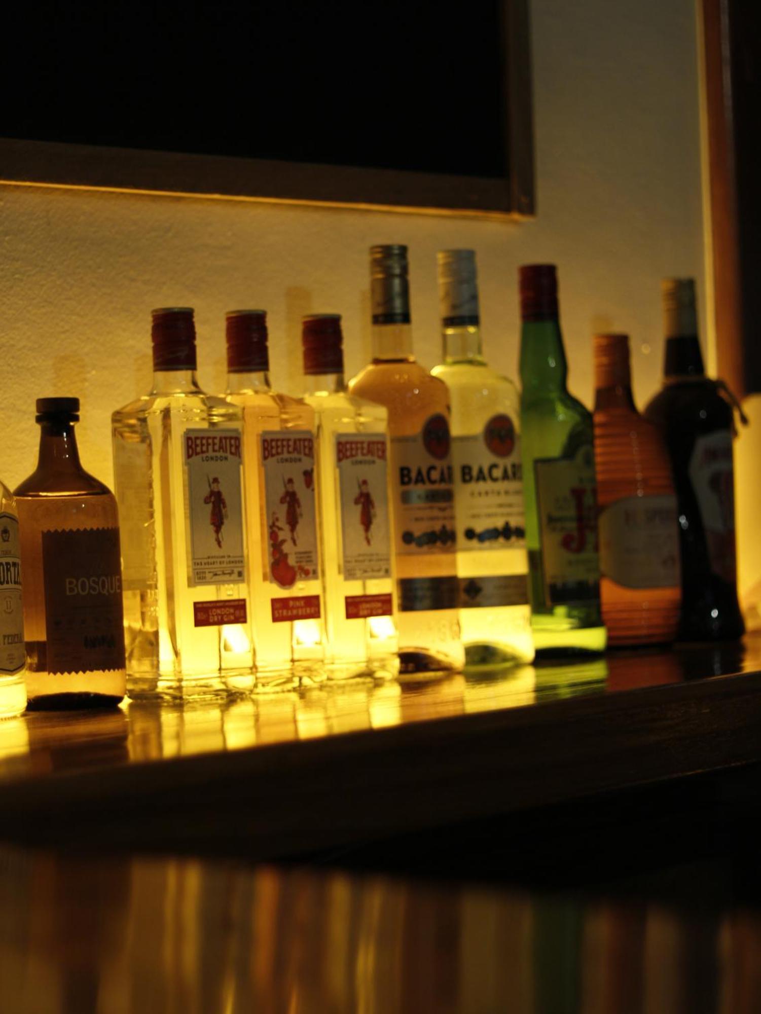 Pinto Casa Hostel & Bar Esquel Eksteriør billede